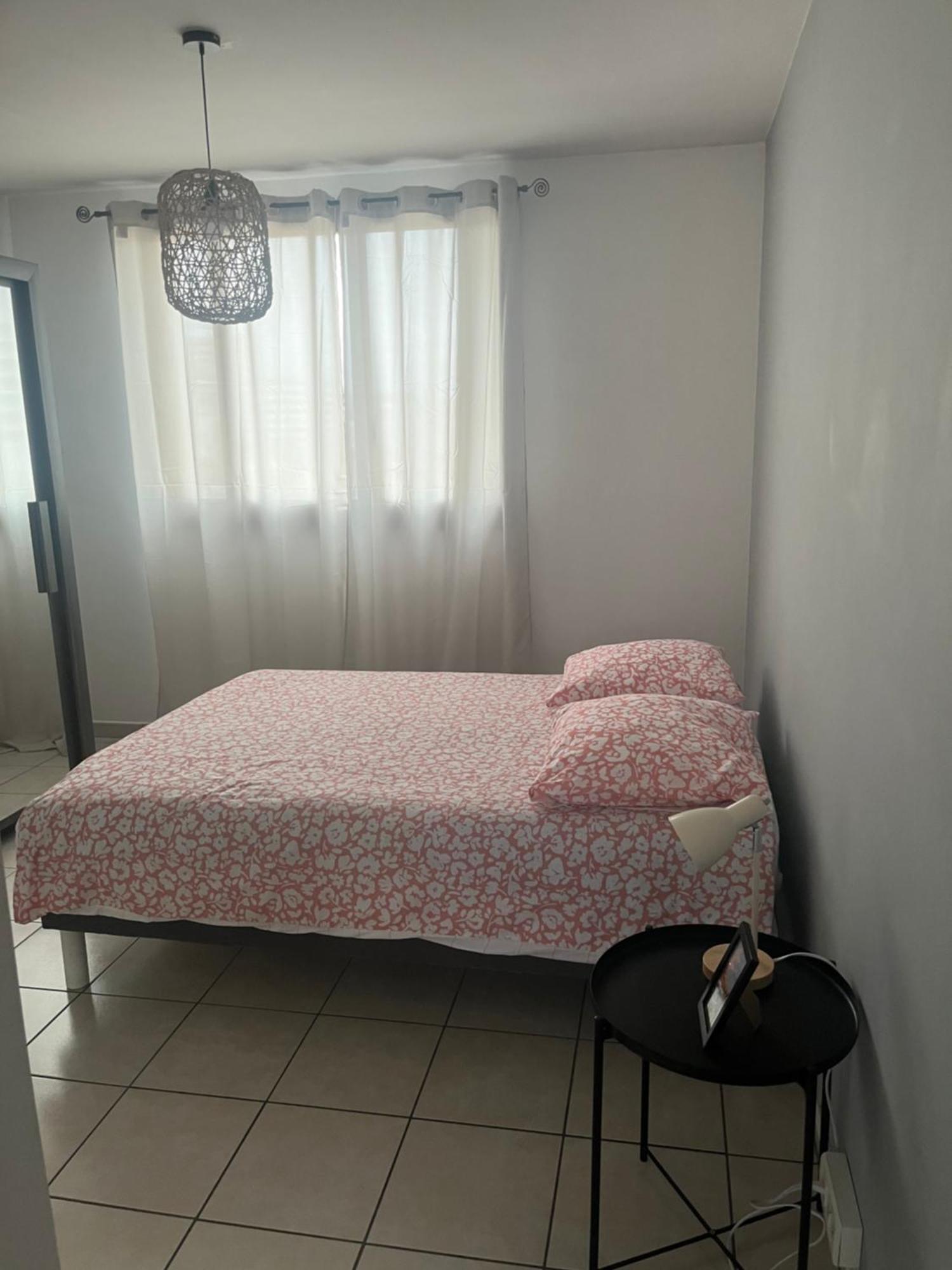 Appart T3 Proche Metro -Draps Et Serviettes Inclus Marsilya Dış mekan fotoğraf